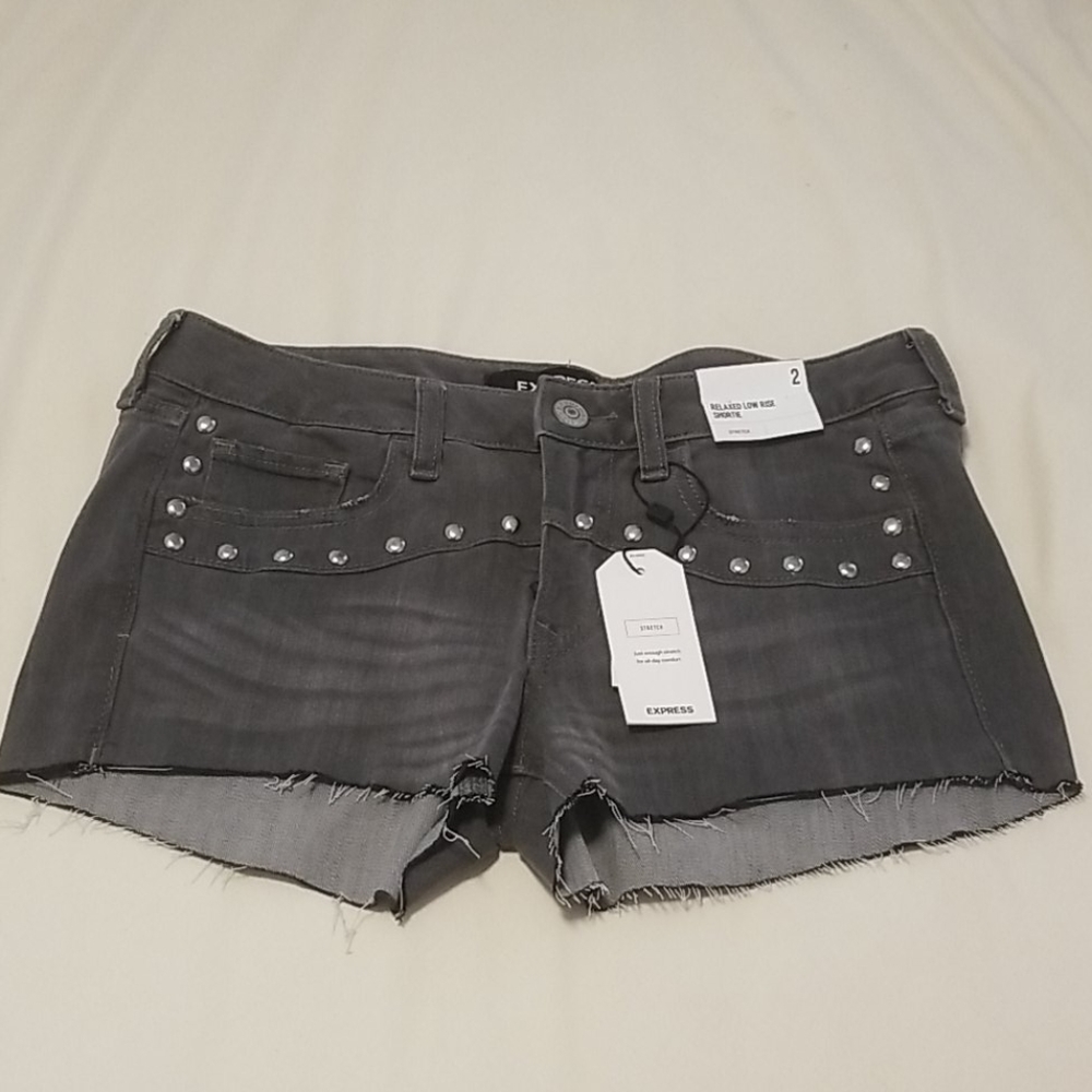 Express Shorts